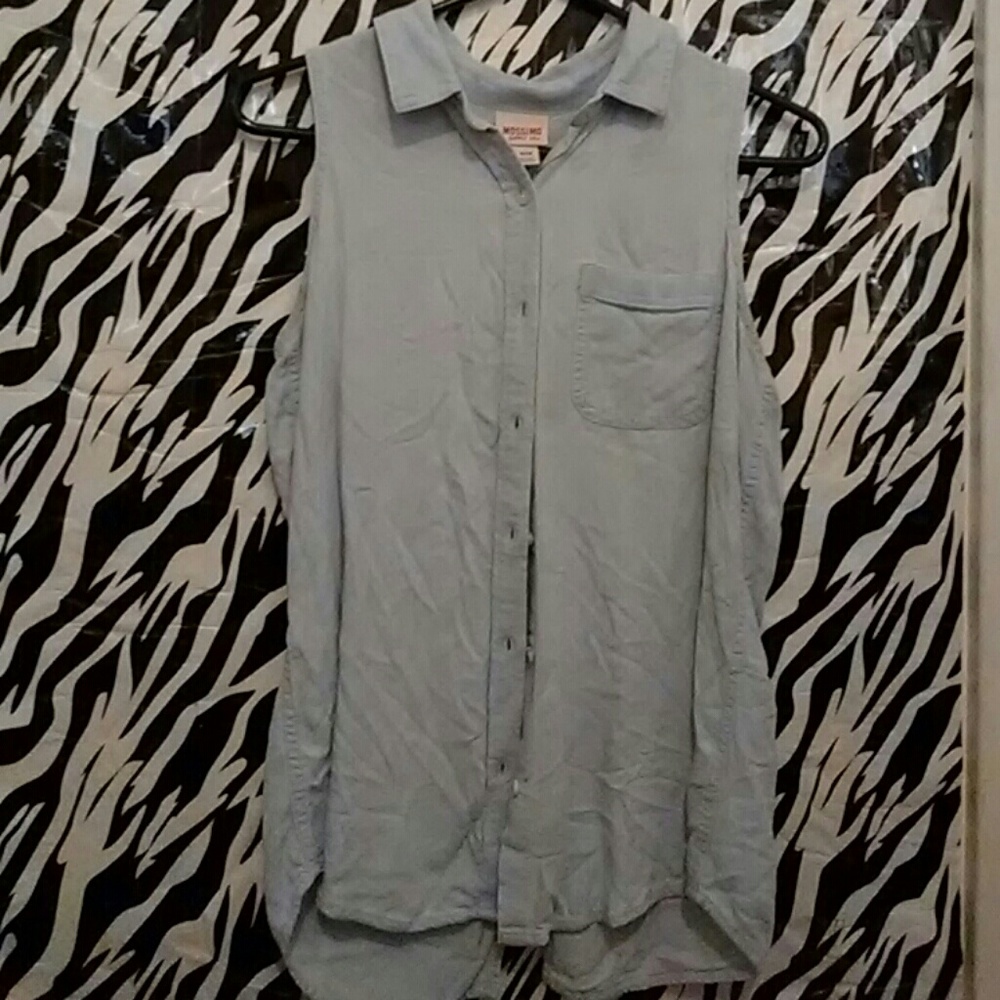 Light blue tank